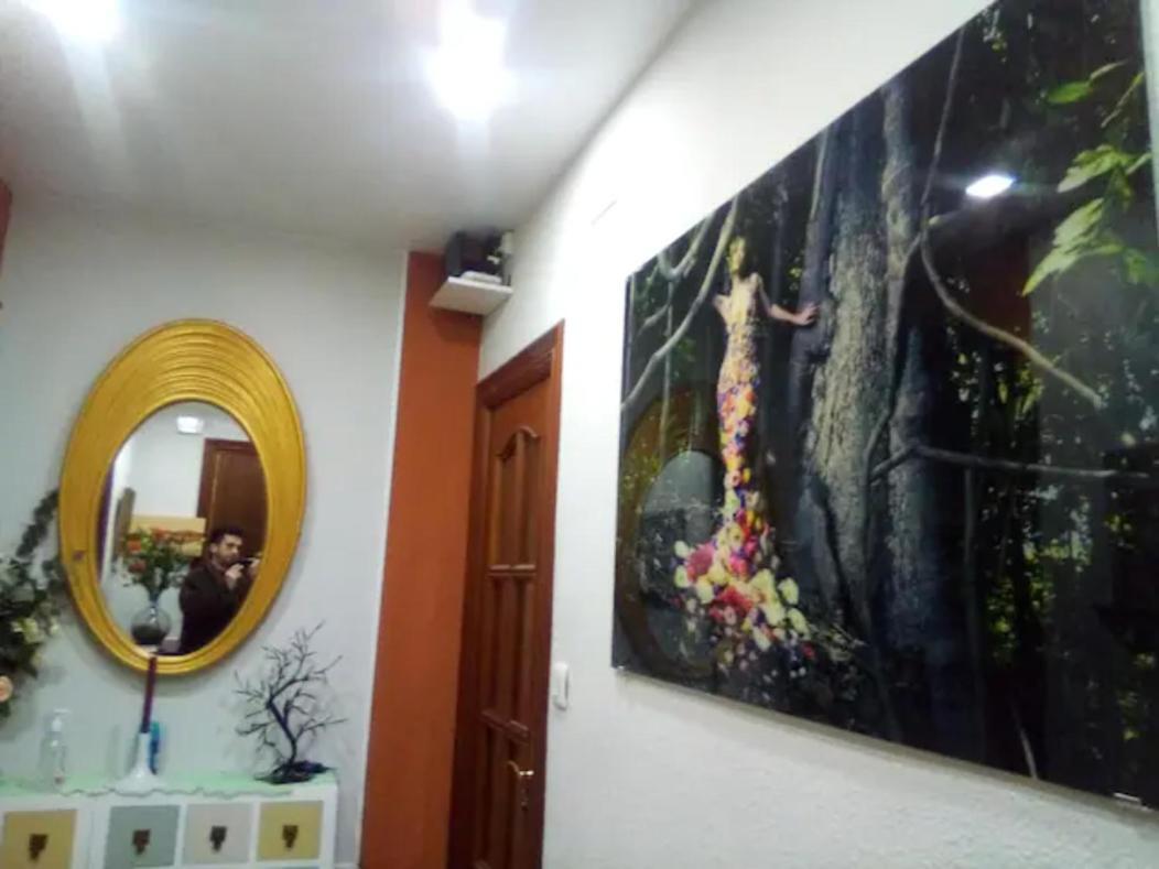 Las Golondrinas Habitacion En Piso Centrico Para Una O Dos Personas Zaragoza Kültér fotó