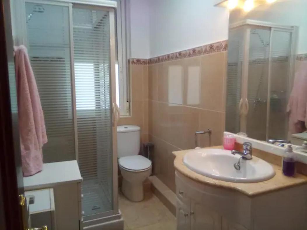 Las Golondrinas Habitacion En Piso Centrico Para Una O Dos Personas Zaragoza Kültér fotó